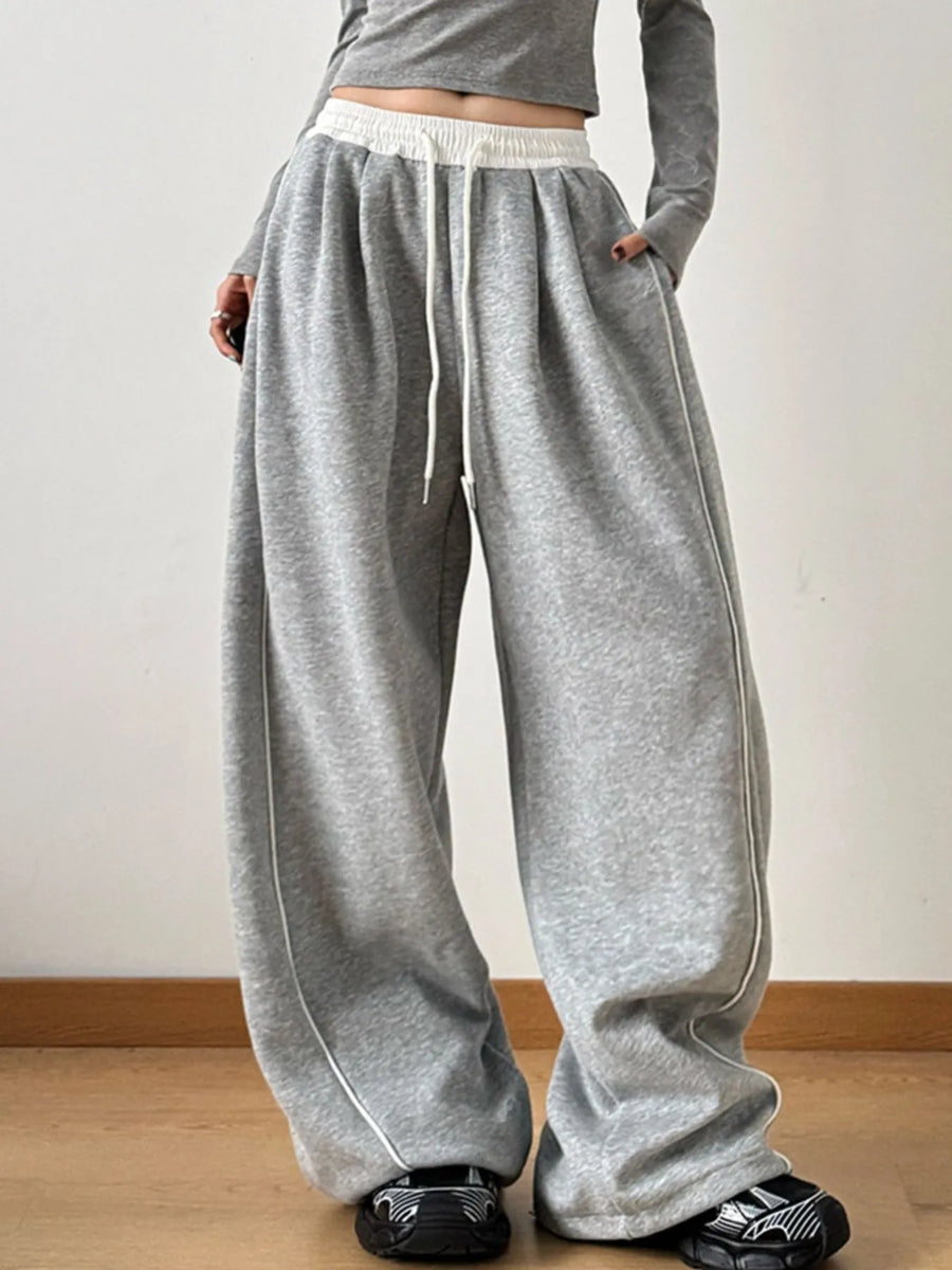 Pocketed Drawstring Wide-Leg Pants
